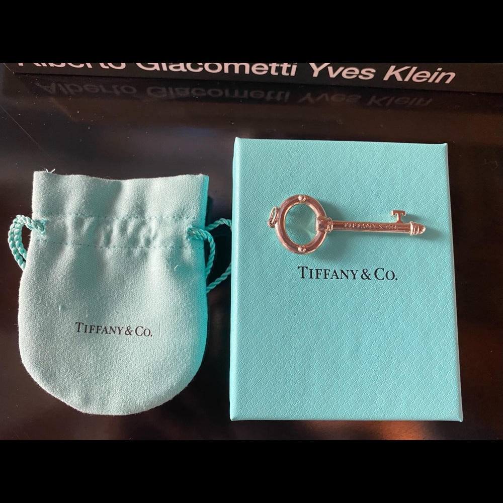 Tiffany & Co Silver Modern Oval Key